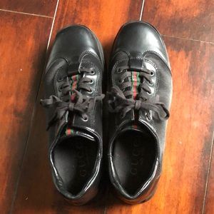 Classic Women’s Gucci Sneakers